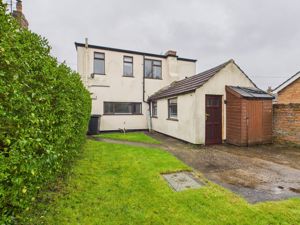 Rear elevation- click for photo gallery